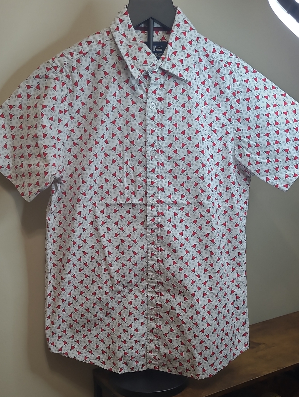 Monument White Button-Up Shirt with Santa Hat Design size Small